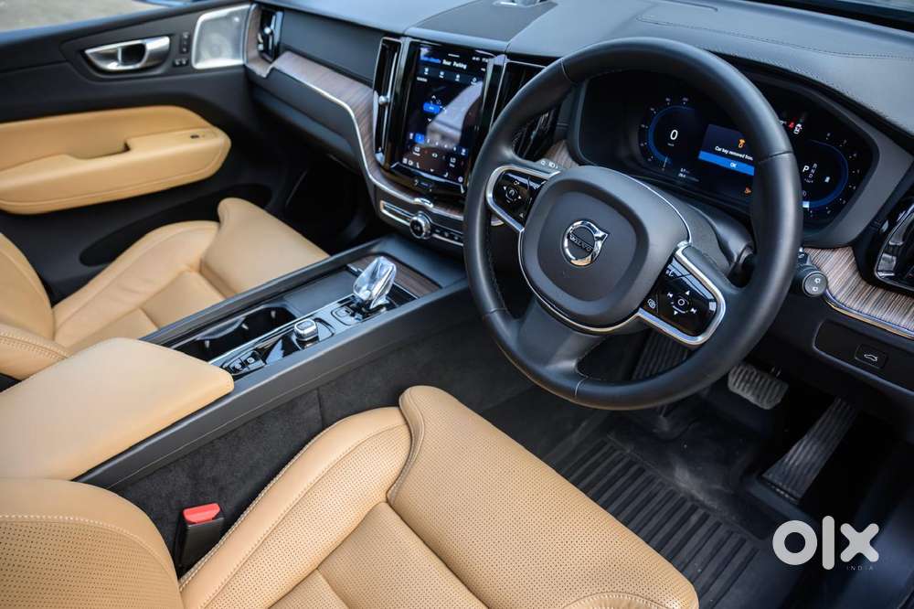 Volvo Xc60 2.0 B5 Ultimate, 2023, Petrol