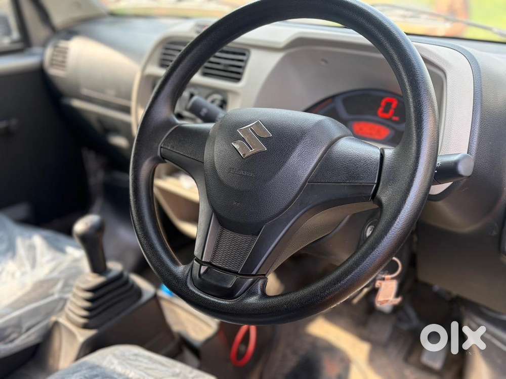 Maruti Suzuki Ecco Petrol 2025