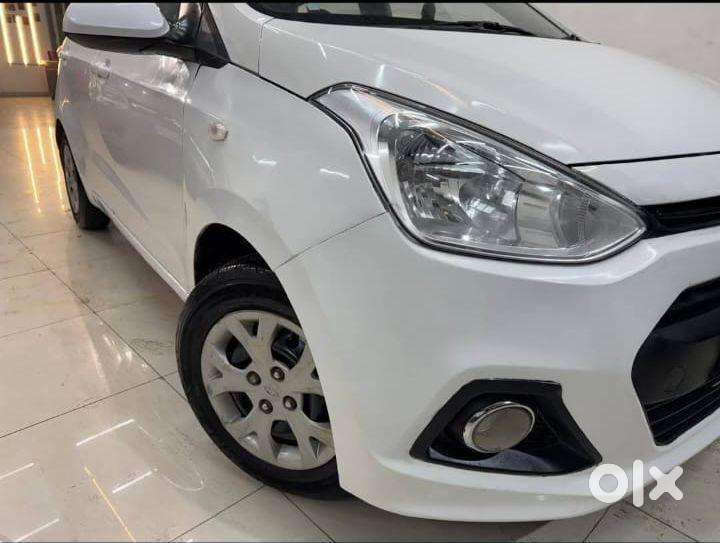 Hyundai Grand I10 2017 Cng & Hybrids Good Condition