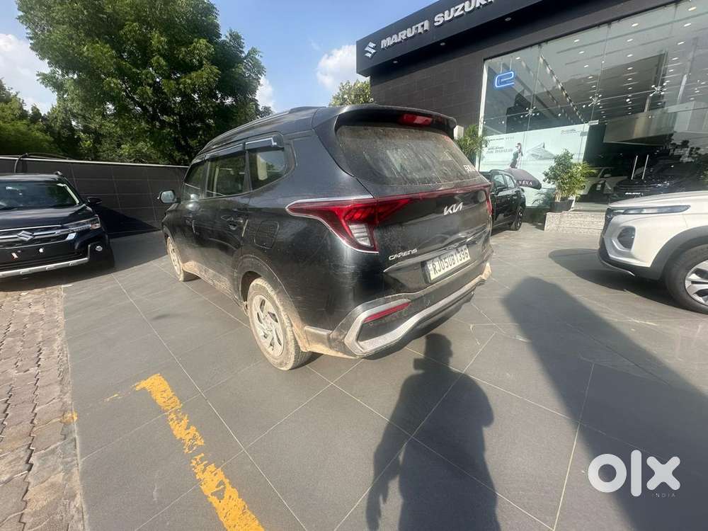 Kia Carens Petrol 2023