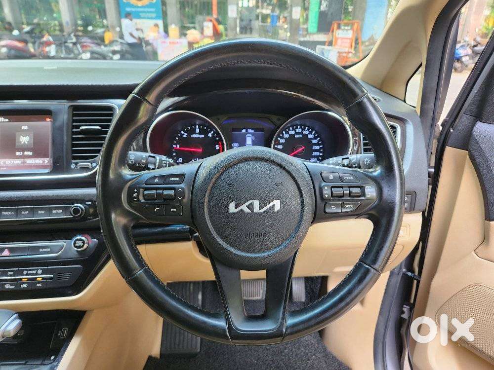 Kia Carnival Limousine Plus 7 Str, 2021, Diesel