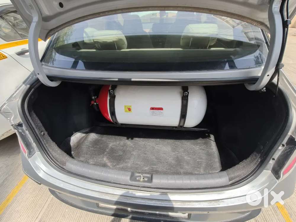 Hyundai Aura 2021 Cng & Hybrids 46800 Km Driven