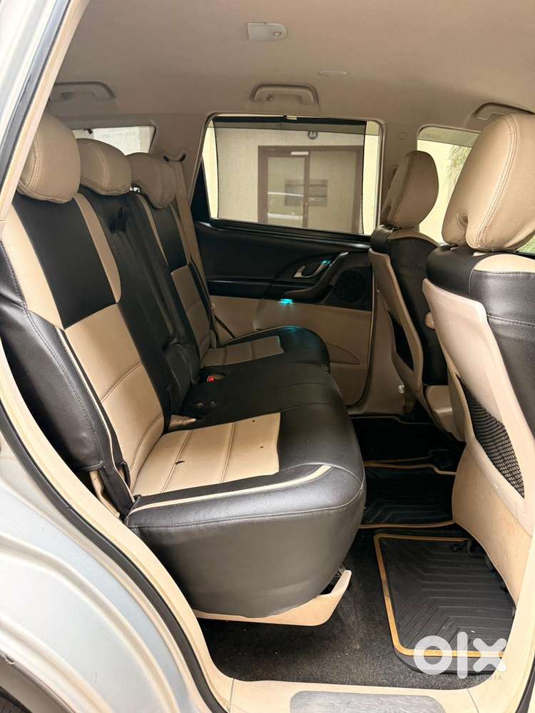 Mahindra Xuv500 W6 At, 2017, Diesel