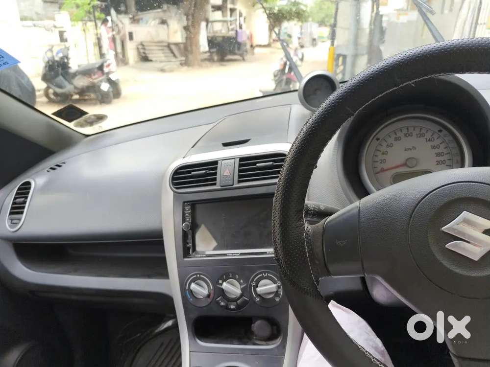 Maruti Suzuki Ritz Vxi 2012
