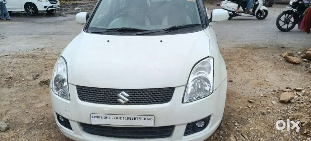 New Car Leni He