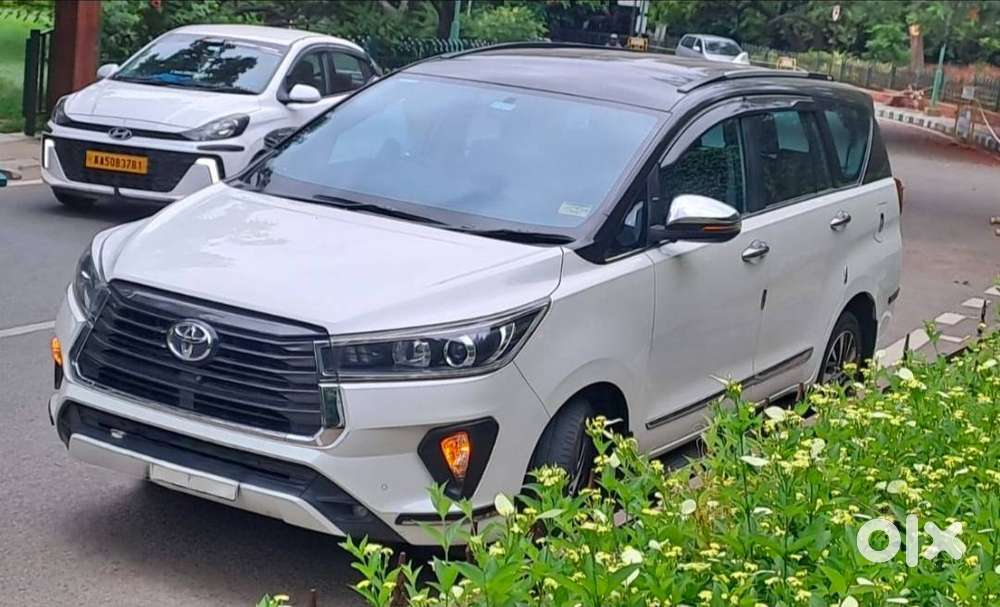 Toyota Innova Crysta Zx Automatic  Single Owner  Toyota Service Hist