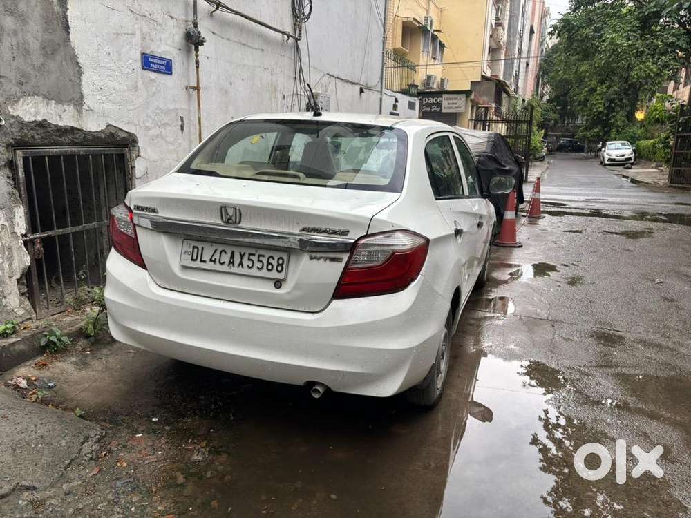 Honda Amaze 2017 Petrol 15500 Km Driven