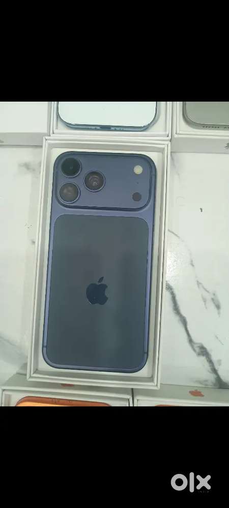 Only 3 month old phone Apple 17 minimum95% battery with good condition