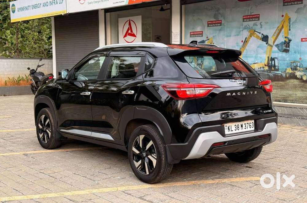 Nissan Magnite N-connecta Mt, 2025, Petrol