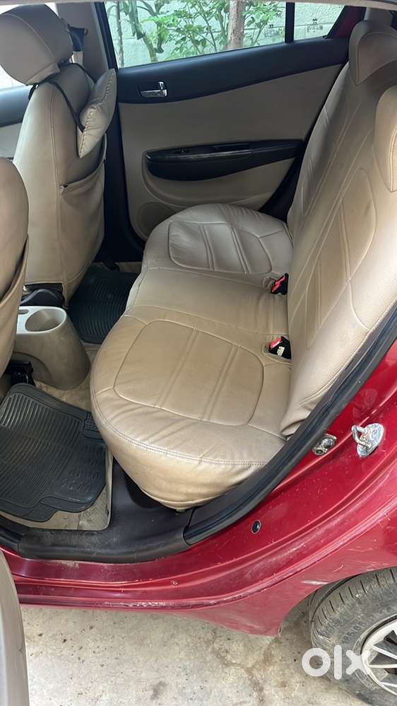 Hyundai I20 2011 Petrol Well Maintained