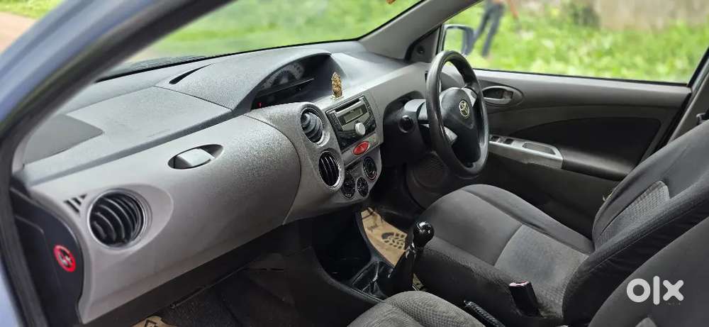 Toyota Etios [2013-2014] Petrol Manual 2011