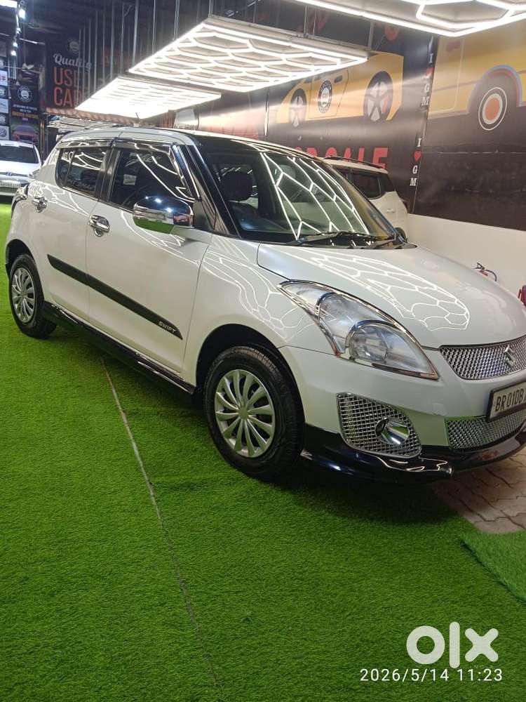 Maruti Suzuki Swift Vxi Optional, 2016, Petrol