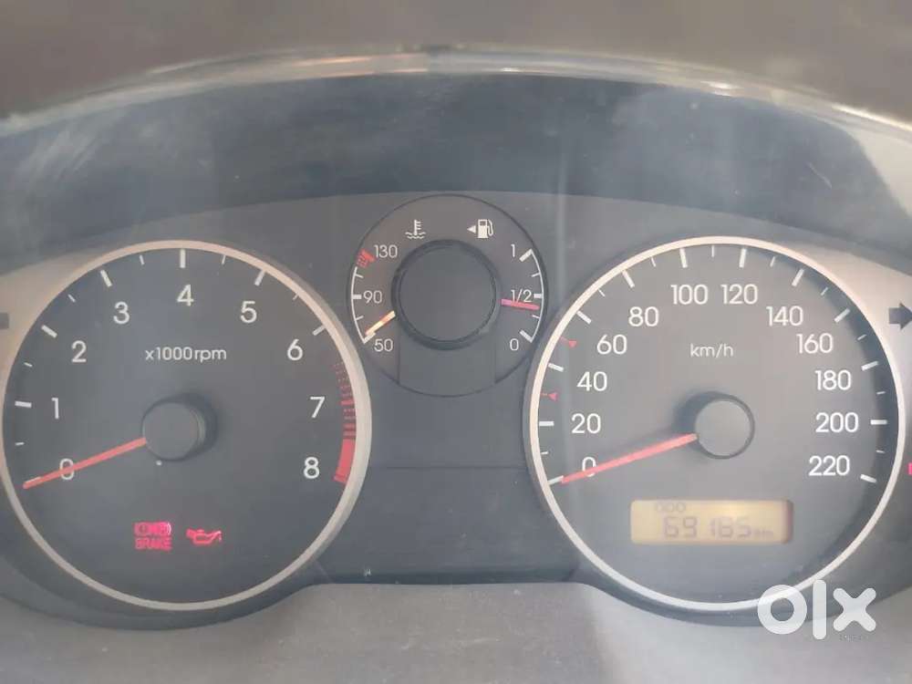 Hyundai I20 2009 Petrol Well Maintained.