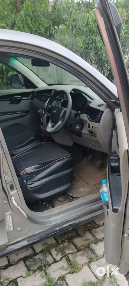 Mahindra Kuv100 Nxt 2016 Petrol