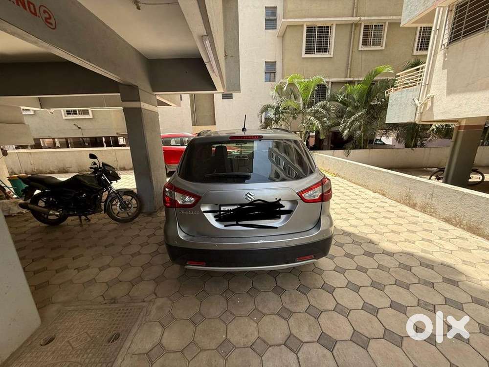 Maruti Suzuki S-cross 2017 Diesel Well Maintained