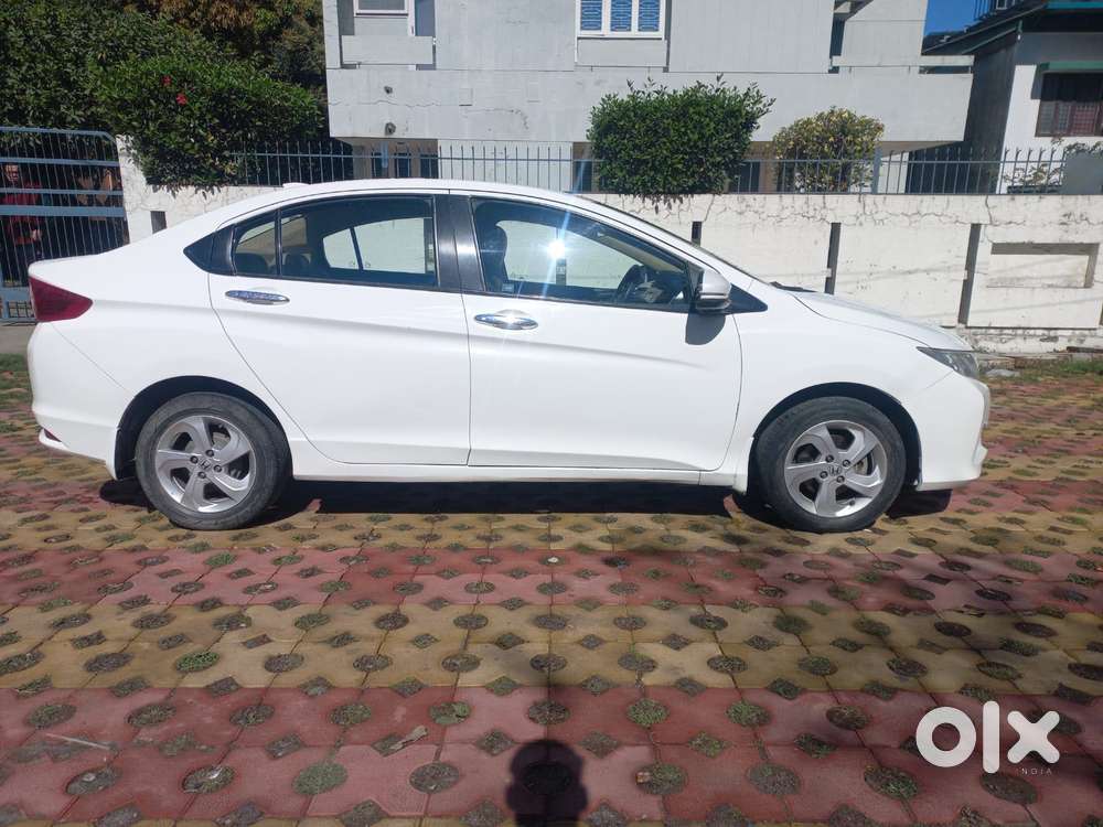 Honda City Vx Petrol Mt, 2015, Petrol