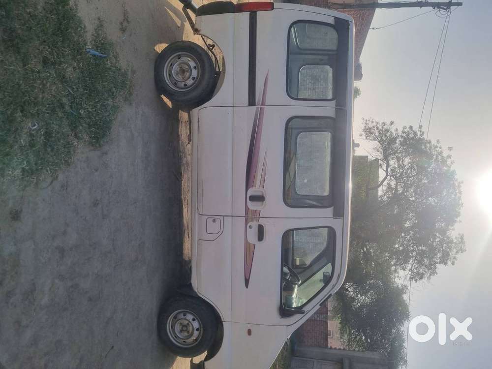 Maruti Eeco With Petrol+lpg Pass