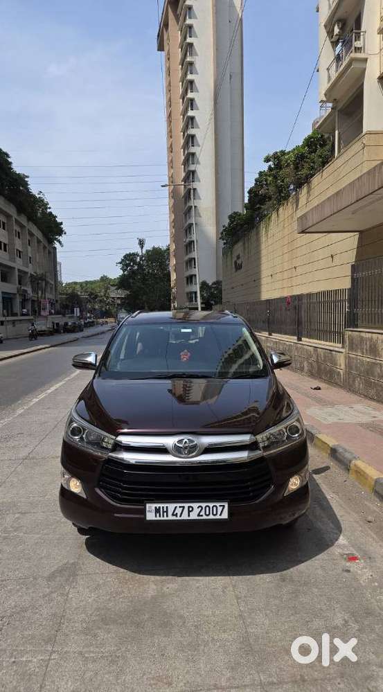 Toyota Innova Crysta 2.8 Zx At 7 Seater, 2016, Diesel