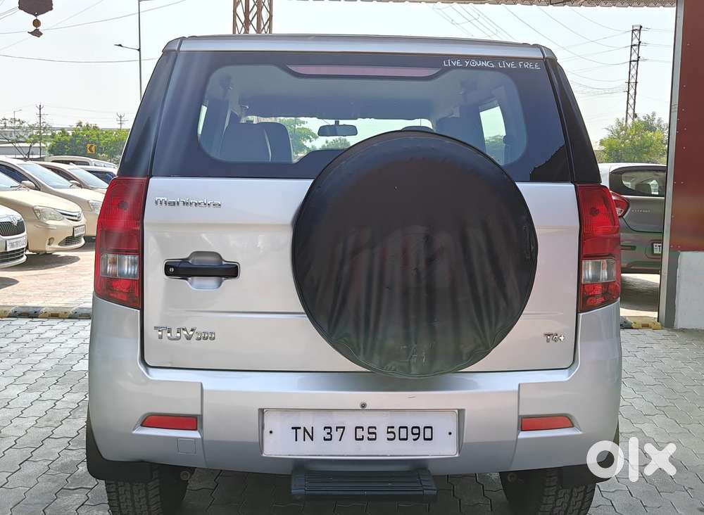 Mahindra Tuv 300 T4 Plus, 2016