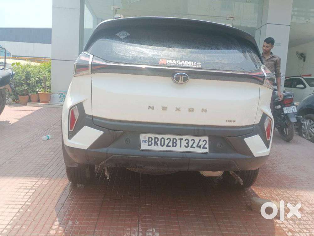 Tata Nexon Smart 1.2 Revotron Petrol 5 Mt, 2024, Petrol