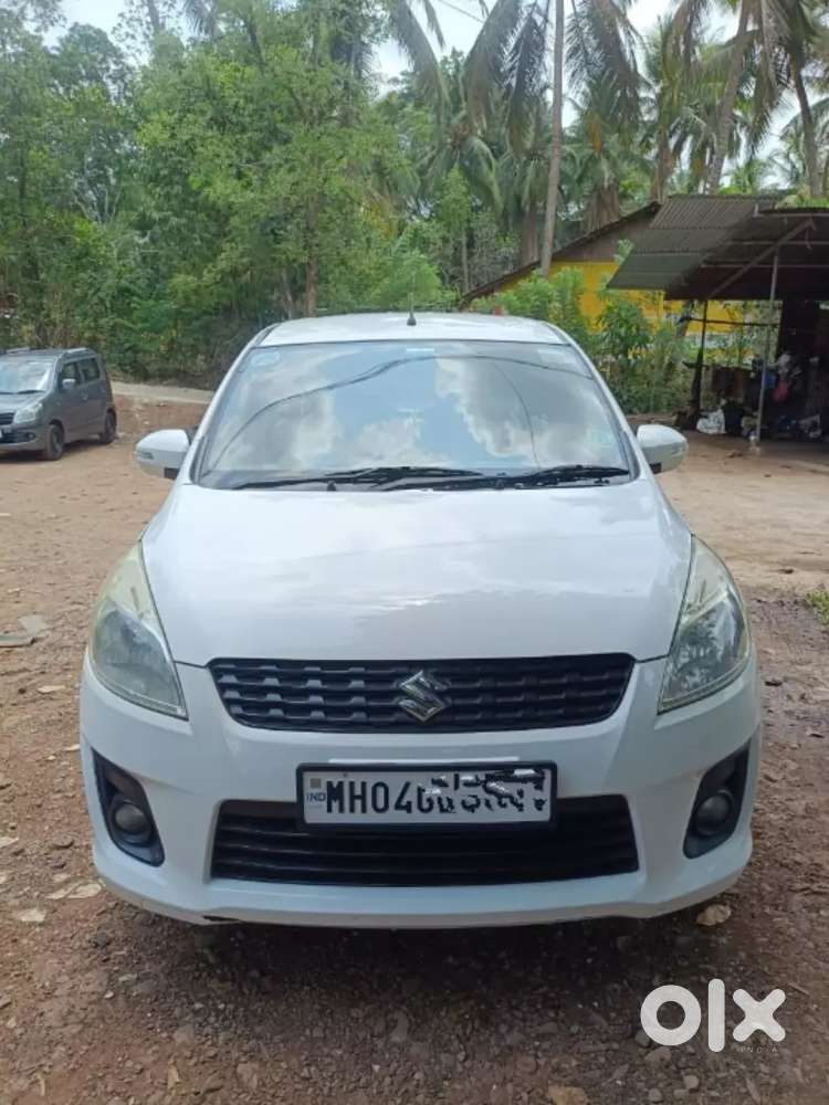 Maruti Suzuki Ertiga 2015 Diesel 90000 Km Driven