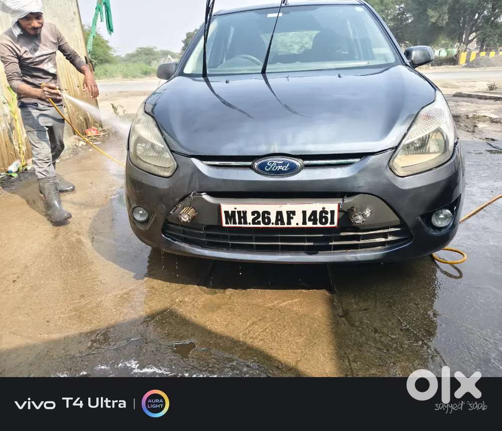 Ford Figo 2012 Diesel 150000 Km Driven