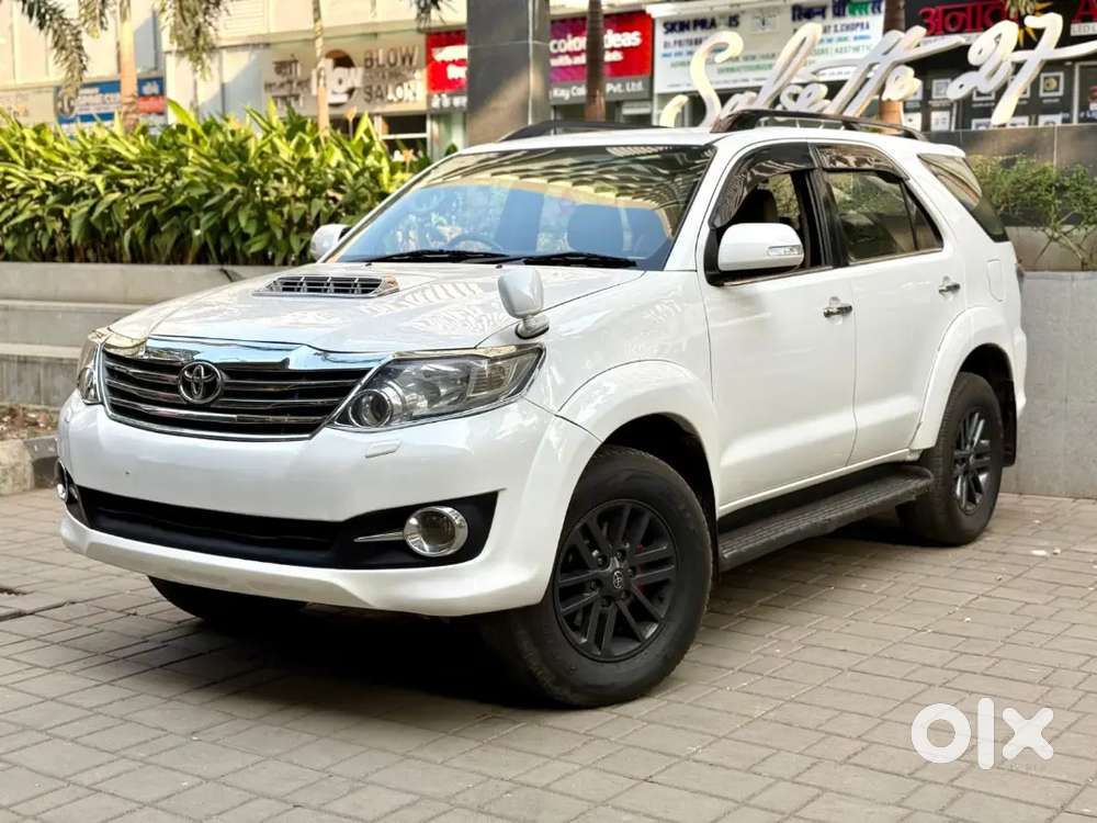 Toyota Fortuner 2015 Diesel Well Maintained