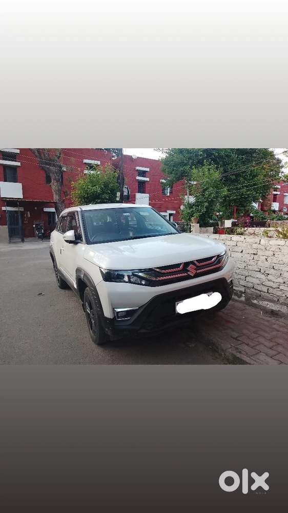 Maruti Suzuki Brezza 2023 Petrol Well Maintained