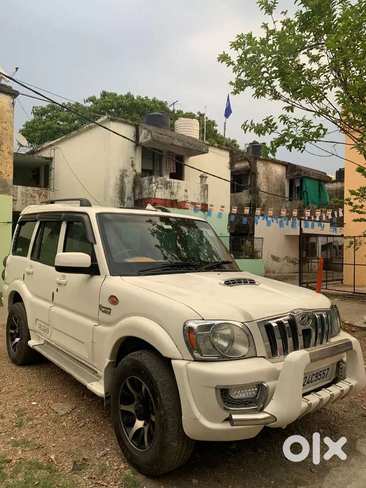 Mahindra Scorpio