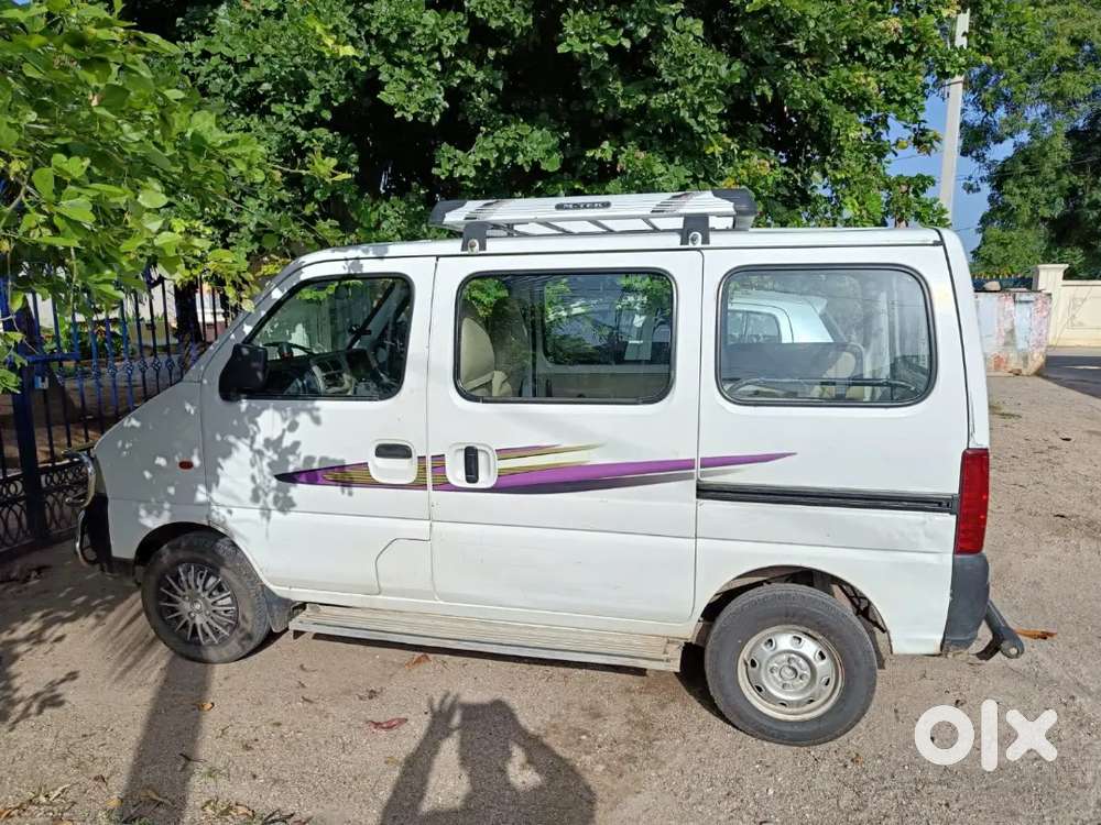 Maruti Suzuki Eeco 2014 Petrol Well Maintained