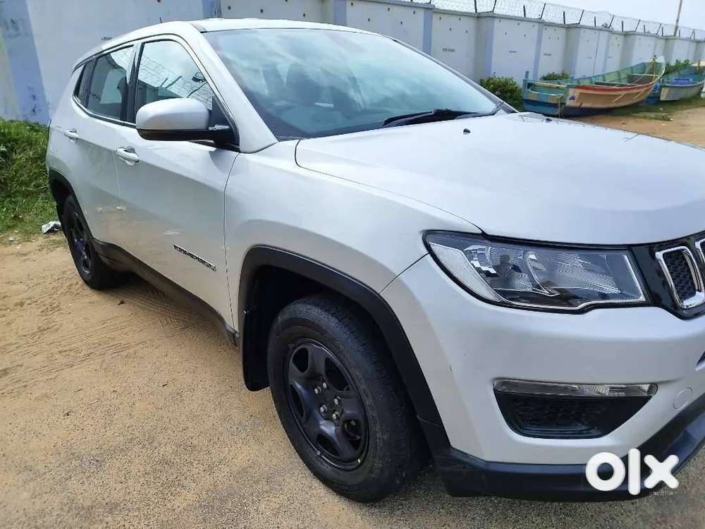 Jeep Compass 2018 Petrol 25000 Km, Well Maintained
