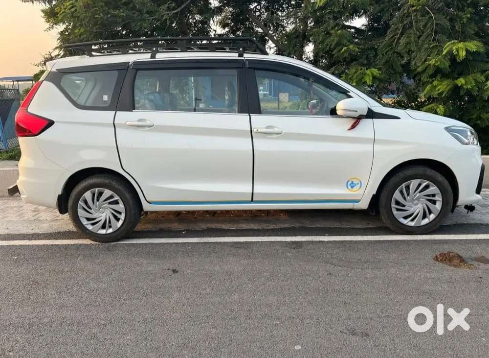 Maruti Suzuki Ertiga 2024 Petrol