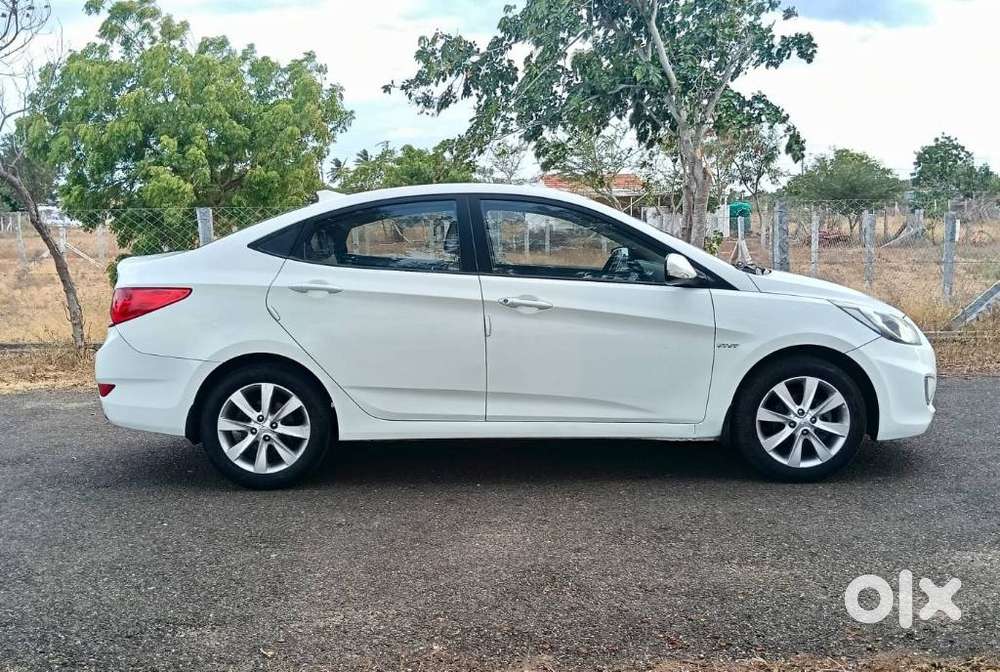 Hyundai Verna 1.6 Sx, 2013, Petrol