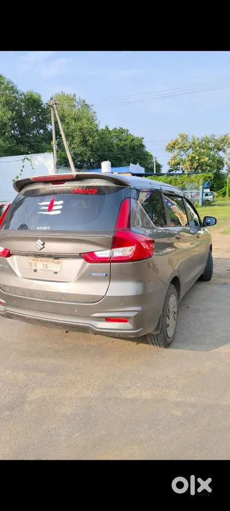 Maruti Suzuki Ertiga 2024 Petrol 25000 Km Driven