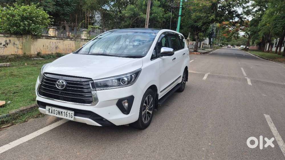 Toyota Innova Crysta [2020-ongoing] 2.4 Zx At 7 Str, 2022, Diesel