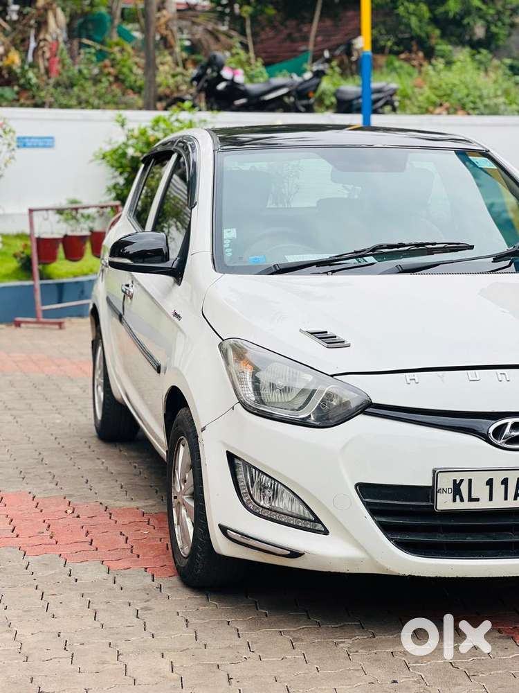 Hyundai I20 Sportz 1.2 Bs-iv, 2013, Petrol