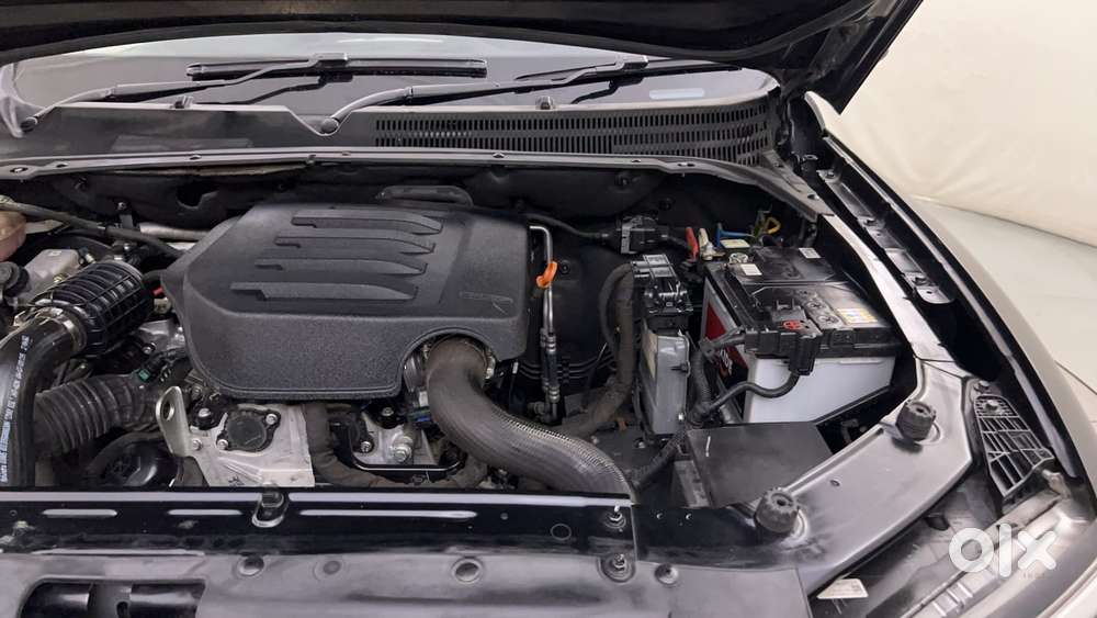 Mahindra Scorpio N Z8 L Petrol Mt 7 Str, 2022, Petrol