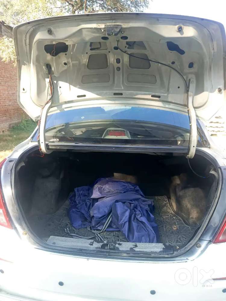 Maruti Suzuki Swift Dzire 2009 Diesel Well Maintained