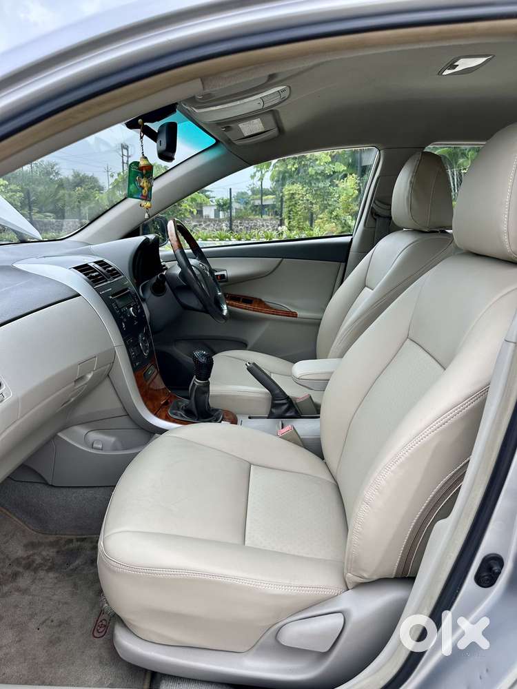 Toyota Corolla Altis 2010-2013 G, 2009, Petrol