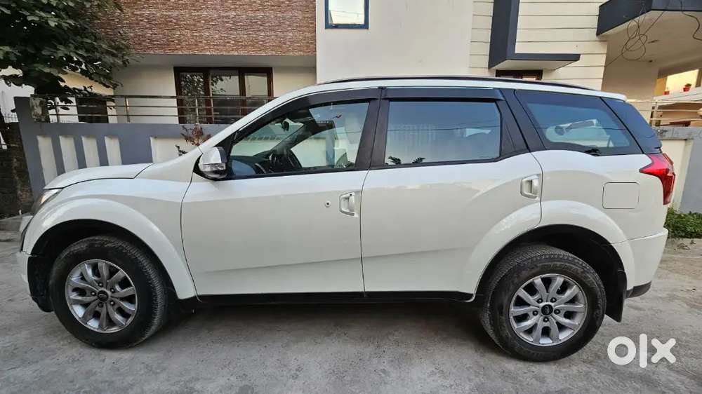 Mahindra Xuv500 2021 Diesel 76000 Km Driven With Company Records