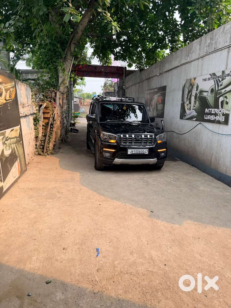 Mahindra Scorpio Classic 2025