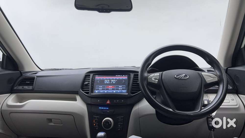 Mahindra Xuv300 1.2 W6 Amt Petrol, 2021, Petrol