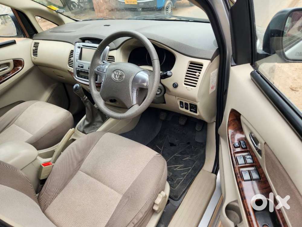 Toyota Innova 2.5 Vx 8 Str, 2014, Diesel