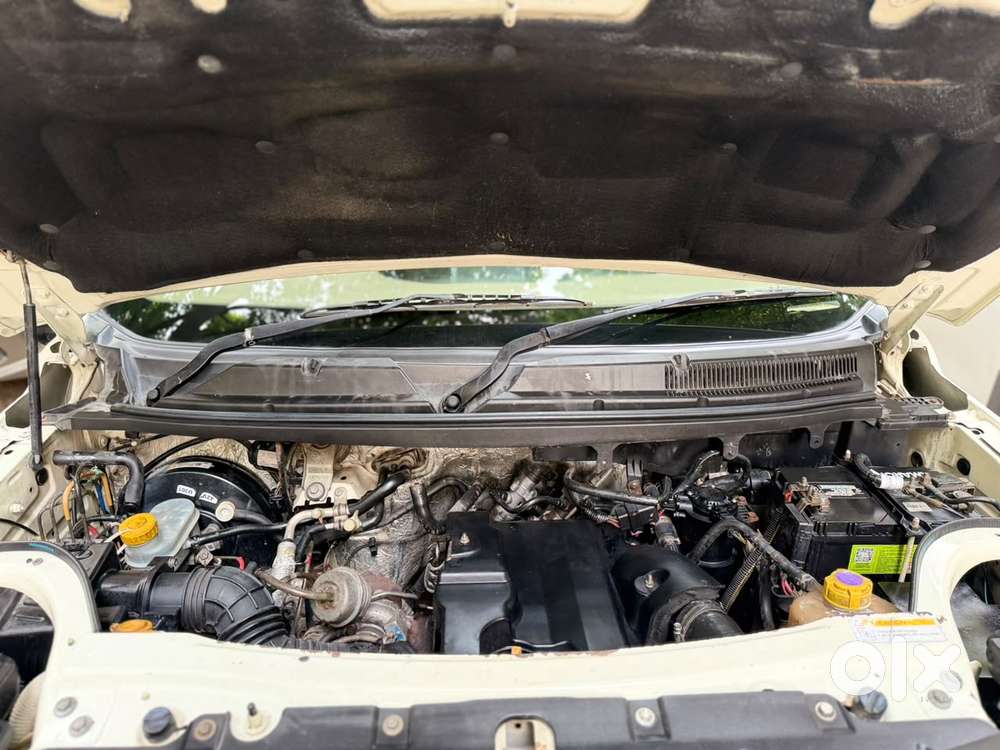 Mahindra Tuv 300 Mhawk100 T8, 2016, Diesel