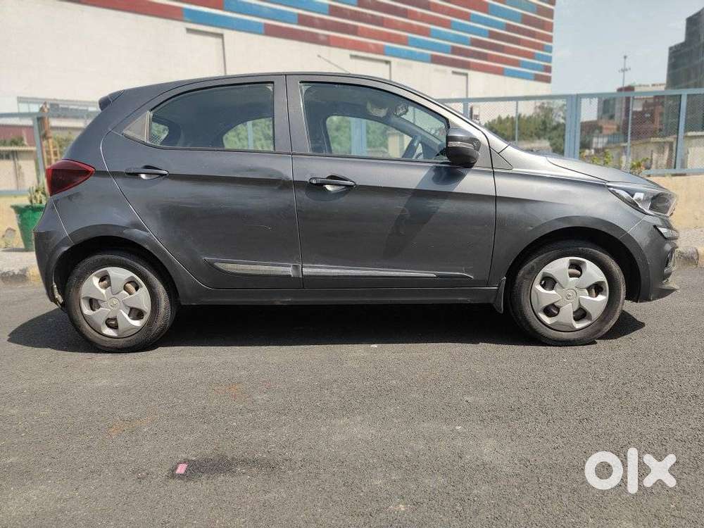 Tata Tiago 1.2 Revotron Xt (o), 2020, Petrol