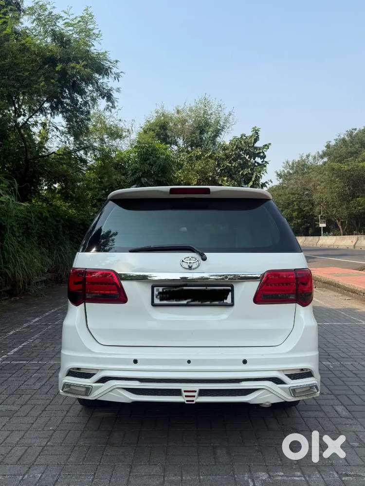 Toyota Fortuner Diesel Manual 2011