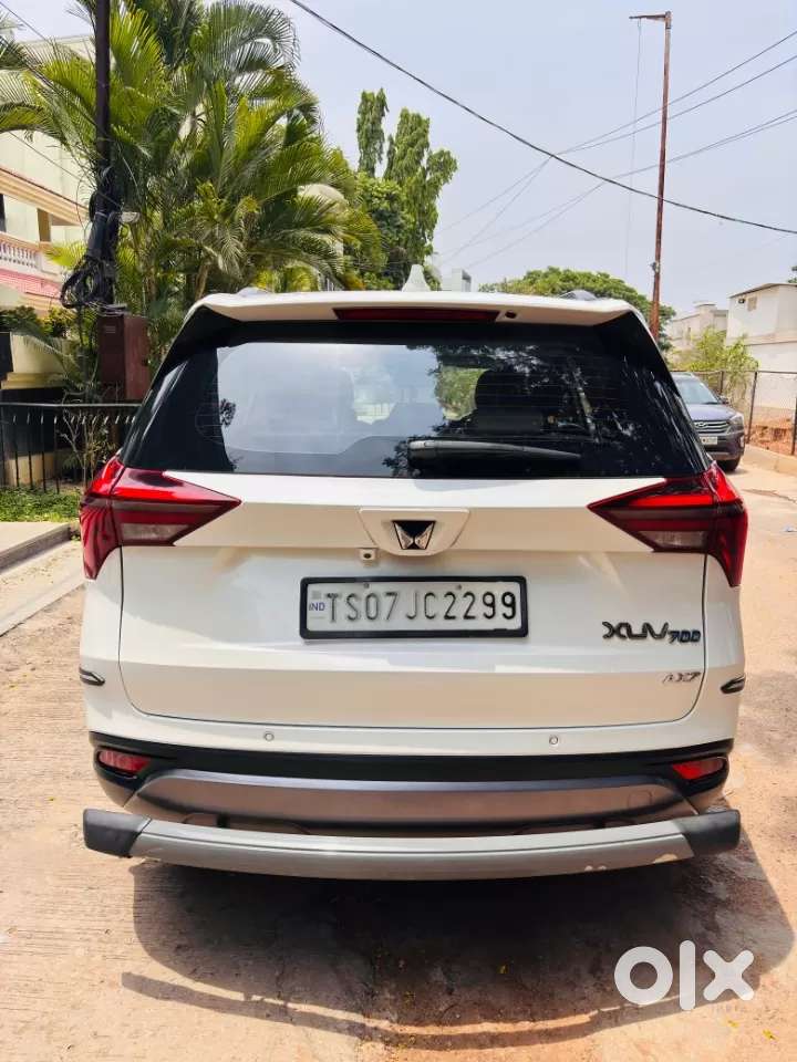 Mahindra Xuv700 2.2 Ax 7 Diesel At Str, 2021, Diesel