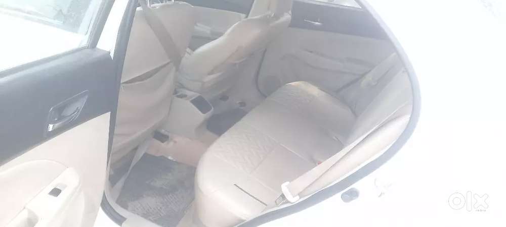 Maruti Suzuki Dzire 2022 Petrol 121865 Km Driven