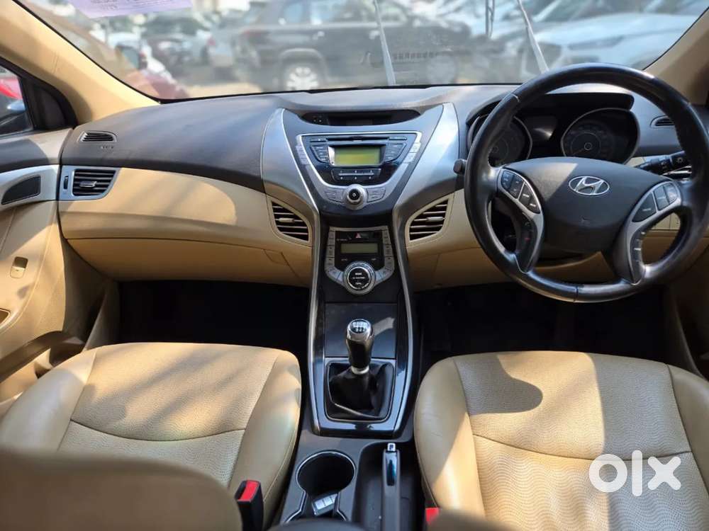 Hyundai Elantra 1.8 Sx Mt, 2014, Petrol