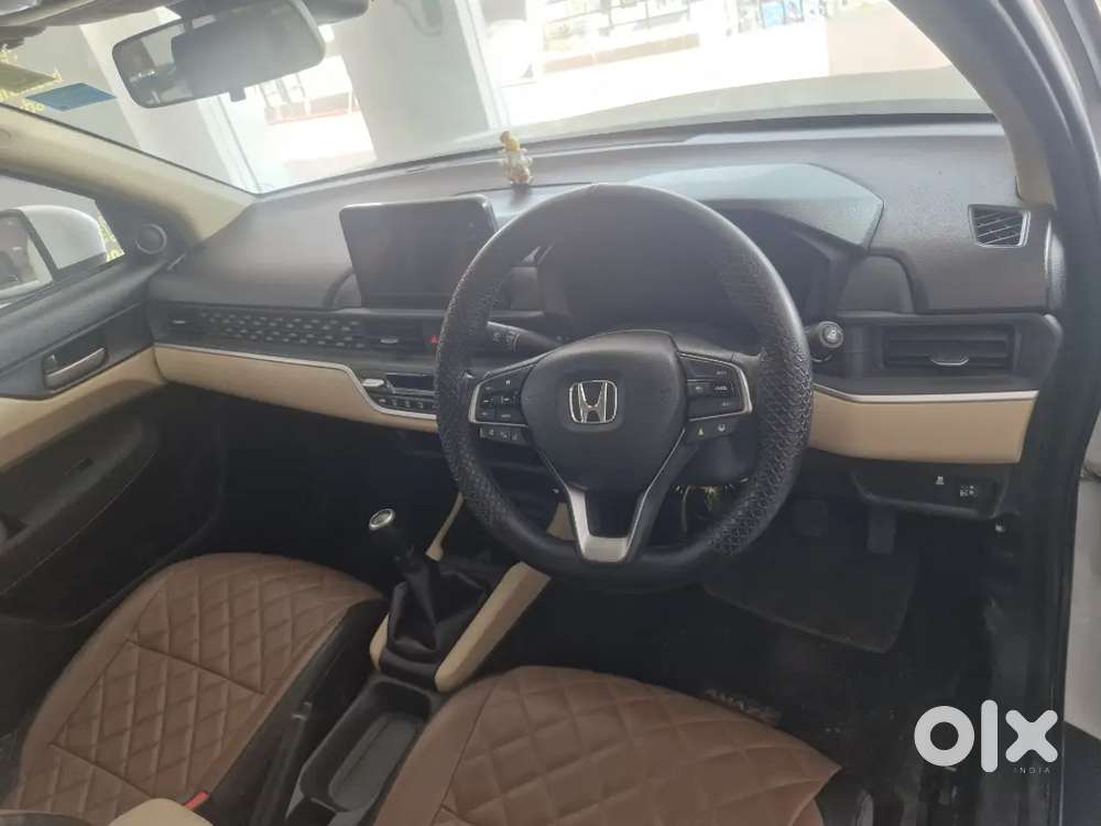 Honda Amaze Zx Petrol Mt 2025